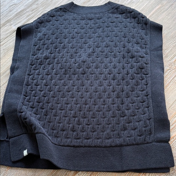Lululemon Black V-Neck Thick Soft Cable Knit Sweater Vest Oversized M - Picture 6 of 8